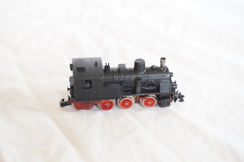 Arnold serie2 locomotive