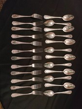 12 couverts,entremet, dessert ERCUIS modèle Louis XV coquille 18,5 cm 24 pièces