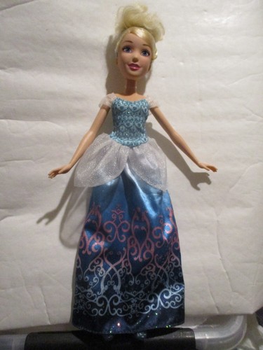 Poupee disney cendrillon - poupee, "