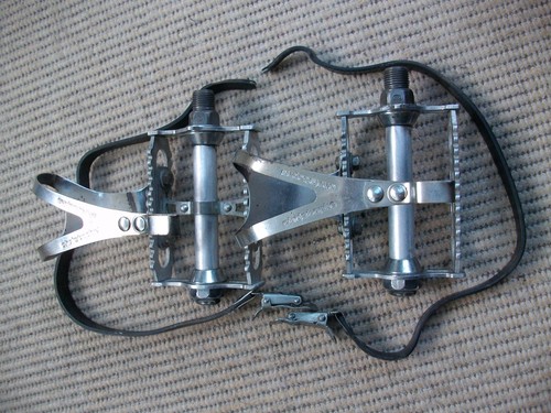 Paire pédales vélo ancien - pédales,
