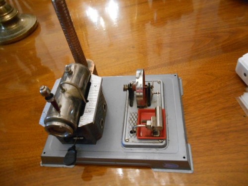 Wilesco steam engine made - d6,