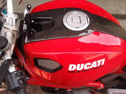 Protection reservoir ducati - protection,