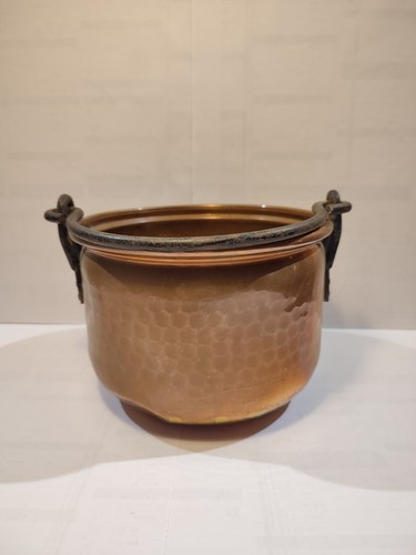 Ancien petit chaudron marmite - petit,