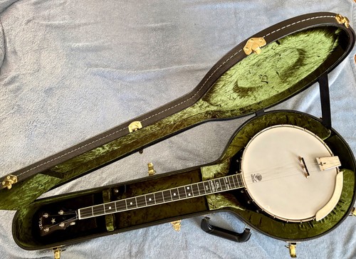 Banjo vega by deering - banjo,,