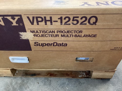 SONY….VPH-1252Q…MULTISCAN