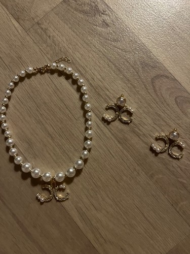 Joli ensemble bijoux - ensemble,,