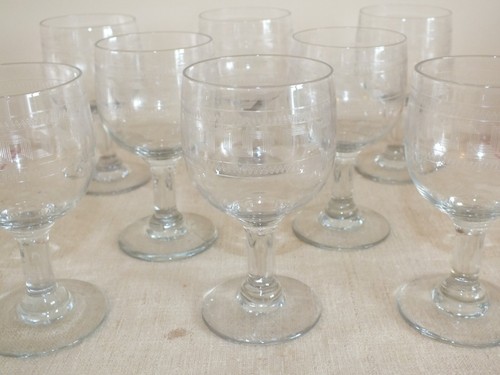 Verres pied 19è - 8,