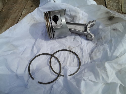 Honda gv200 piston - honda,