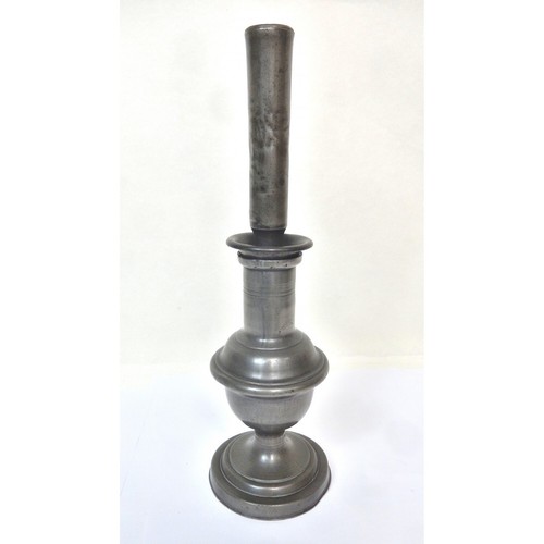 Ancienne lampe huile pompe - lampe, a