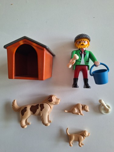 Playmobil eleveur chiens niche