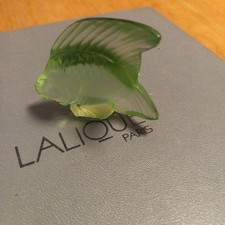 Figurine poisson en cristal vert Lalique - décoration intérieure exquise