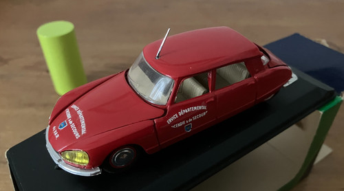 Citroen série spéciale - ds,