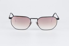 300€ Lunettes de soleil