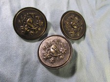 Gros bouton de mode  ancien  oiseau exotique branché  37 mm* VENTE  A l'UNITE