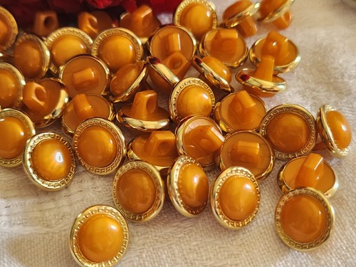Lot boutons fond - 18,