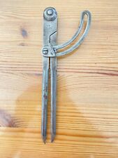 Ancien compas d'épaisseur en