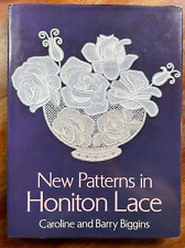 DENTELLE AUX FUSEAUX - NEW PATTERNS in HONITON LACE - Caroline and Barry Biggins