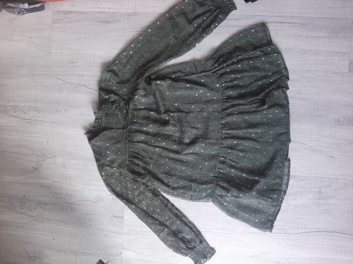 Jolie robe haut - jolie, ou