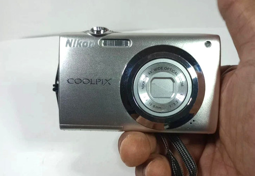 Nikon coolpix s3000 - nikon,
