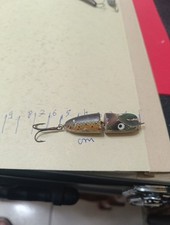 leurre ancien poisson tournant  En Bois ?a voir
