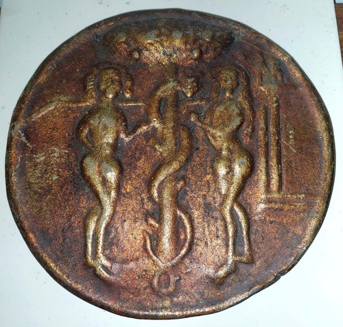 Plaque bas relief terre - relief,
