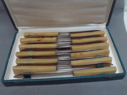 Lot couteaux de table - lot, 12