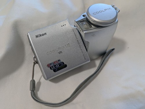 Nikon coolpix s10 silver - vr,