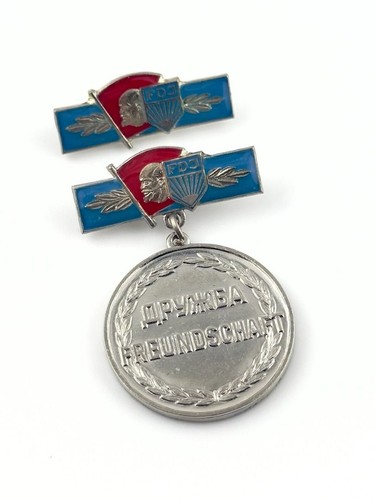 Médaille honneur la rda - de,