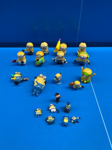 Lot figurines minions happy - 13,