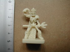 SQUELETTE /  SKELETON  MINIATURE /DUNGEONS & DRAGONS/ PARKER M02