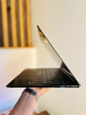 Ultra portable Samsung Galaxy Book2 13´’ i7/16 Go/ 512 Evo 