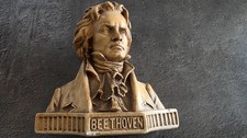 Ancien buste de BEETHOVEN en Plâtre Marqué MD AU DOS. 