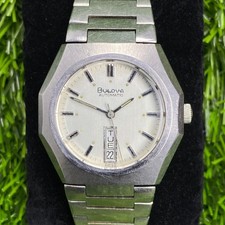 Rare cadran argenté Bulova