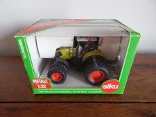 JOUET Tracteur CLAAS Axion 840 JUMELE AVANT ET ARRIERE SIKU 1:32