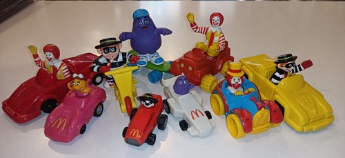 Lot jouets mcdonald - 9,