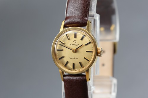Montre vintage pour femme