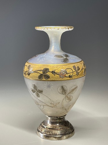 Beautiful daum nancy - a, trefoil