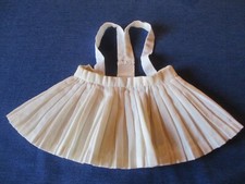 Jupe de petite fille tergal blanc plissé à bretelles années 60 vintage