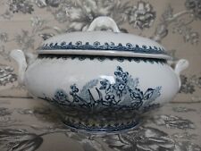 Saint Amand Amandinoise : Soupière modèle MARGOT, bleu Terre de Fer XIX ème siéc