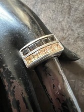 importante bague en argent