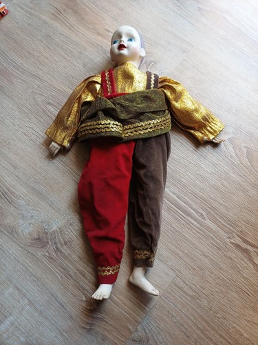 Poupee pierrot tete porcelaine - tete,