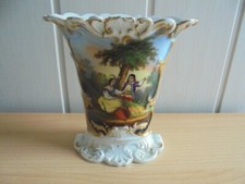 ANCIEN VASE DE MARIEE BEAU DECOR SCENE GALANTE EN PORCELAINE