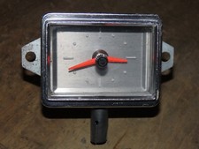Opel , Rekord , horloge pendule montre KIENZLE