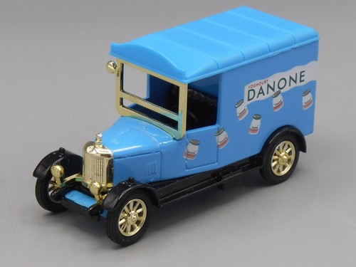 Camions antan morris - d'antan,