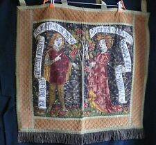 Rideau ou panneau décor scènes médiévales rehaussé de fils métalliques or