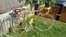 un vélo vintage de Marque