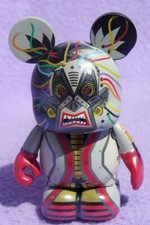 CRUELLA de VIL 101 Dalmatiens figurine Disney VINYLMATION ROBOTS série 4 NEUVE