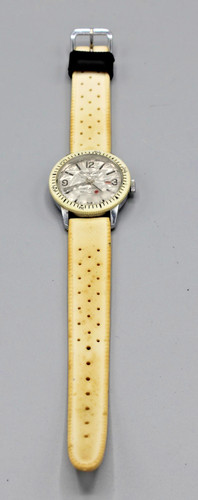 Ancienne montre mecanique - montre,