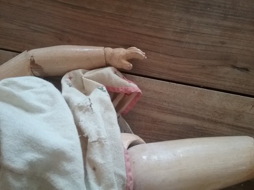 Poupee ancienne corps bois - poupee,