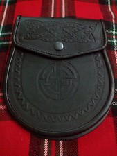 TC Semi Robe Kilt Sporrans Motif Celtique Cuir Noir / Demi Robe Sporran Celti